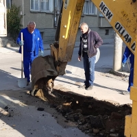 ЗАПОЧНА ПЛАНОВ РЕМОНТ НА КАНАЛИЗАЦИЯТА НА УЛ. "ГЕОРГИ БЕНКОВСКИ" В СЕВЛИЕВО