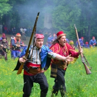  Зрелищна възстановка в местността Боаза край севлиевското село Кръвеник пресъздаде избухването на Априлското въстание в Централен балкан