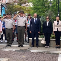 В СЕВЛИЕВО БЕШЕ ОТКРИТ ПАМЕТНИК НА ГЕРОЯ ОТ ВОЙНИТЕ ГЕН. НИКОЛА ГЕНЕВ